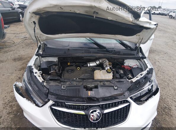 KL4CJESM2NB515398 2022 BUICK ENCORE White Հետևի տեսք