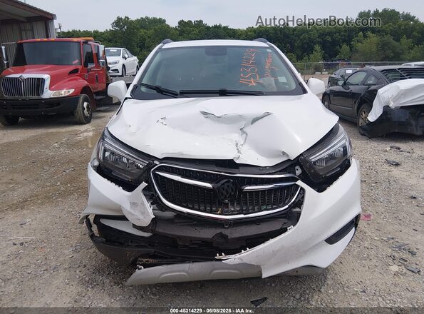 KL4CJESM2NB552788 2022 BUICK ENCORE White Vista interior trasera