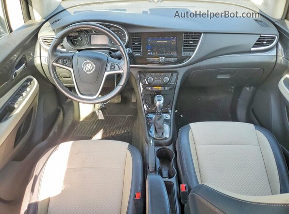 KL4CJESM8MB368602 2021 BUICK ENCORE Blue Widok deski rozdzielczej