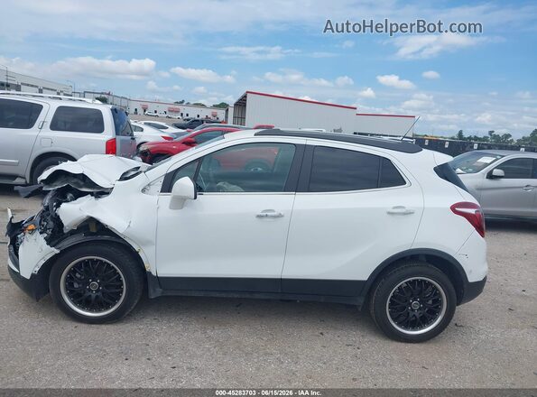 KL4CJESM8NB505880 2022 BUICK ENCORE White Սալոնի 360 աստիճան տեսք