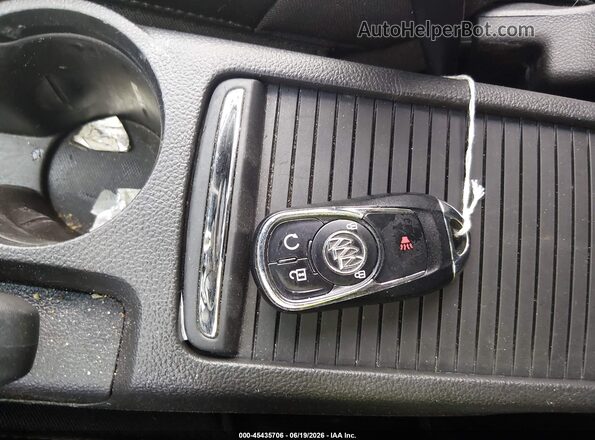KL4CJHSB8JB625933 2018 BUICK ENCORE Белый Вид панели приборов