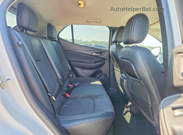 KL4MMBS24MB141593 2021 BUICK ENCORE White Rear interior view