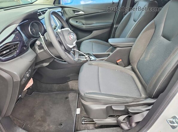 KL4MMBS25NB093054 2022 BUICK ENCORE Белый Вид салона спереди