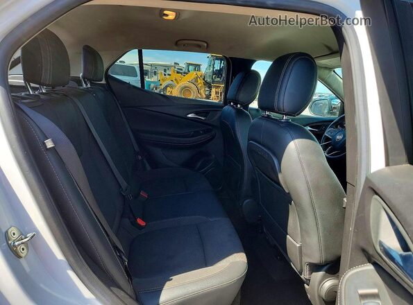 KL4MMBS28NB148712 2022 BUICK ENCORE White Вид задніх сидінь
