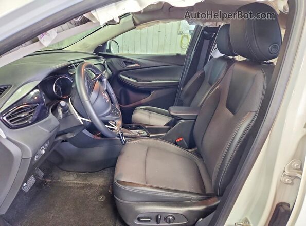 KL4MMCSL4NB083890 2022 BUICK ENCORE White Vista interior delantera