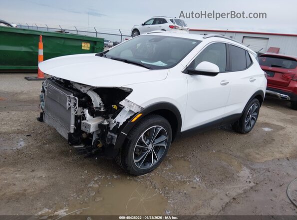 KL4MMDS21PB098489 2023 BUICK ENCORE White წინა მარცხენა ხედი სამი მეოთხედიდან