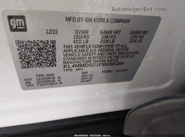 KL4MMDS21PB098489 2023 BUICK ENCORE White ძრავის განყოფილების ხედი