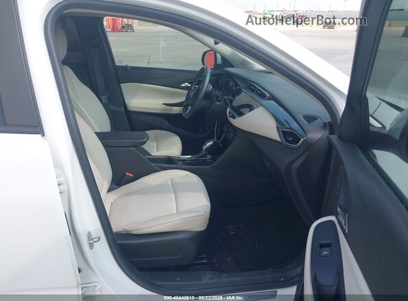 KL4MMDS24PB027187 2023 BUICK ENCORE White Widok wnętrza z przodu