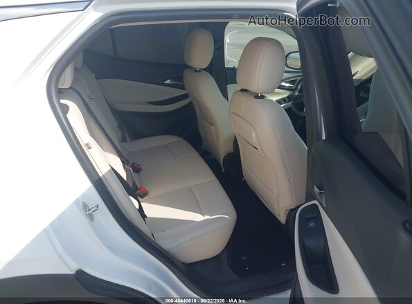 KL4MMDS24PB027187 2023 BUICK ENCORE White Widok naklejki z numerem VIN