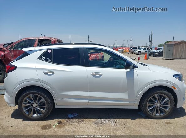 KL4MMDS25LB107236 2020 BUICK ENCORE White უკანა სალონის ხედი