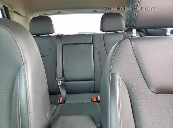KL4MMDS26LB130217 2020 BUICK ENCORE Gray Widok tylnych siedzeń