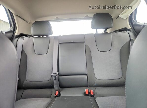KL4MMDSL0NB071824 2022 BUICK ENCORE Gray Vista de los asientos traseros