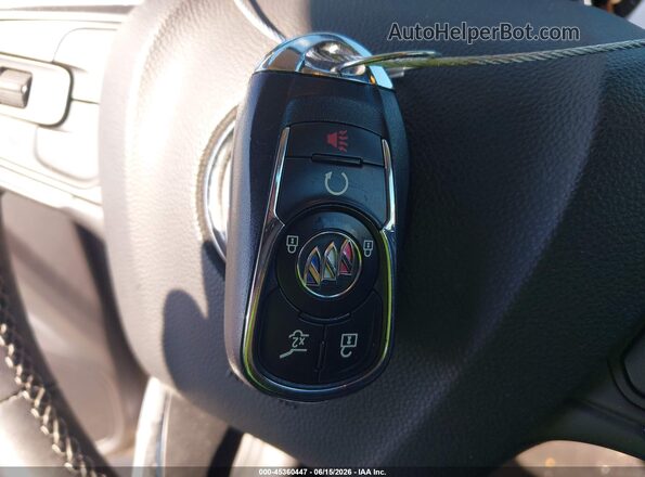 KL4MMDSL2PB006055 2023 BUICK ENCORE Серый Вид панели приборов