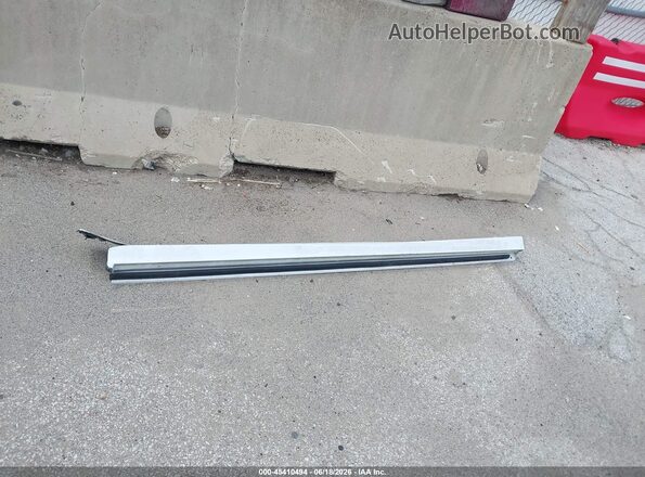 KL4MMESL1NB130479 2022 BUICK ENCORE White Вид щитка приладів
