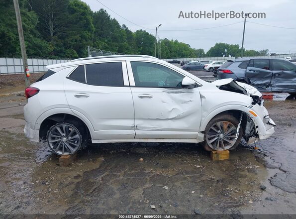KL4MMFSL0NB020559 2022 BUICK ENCORE White უკანა სალონის ხედი