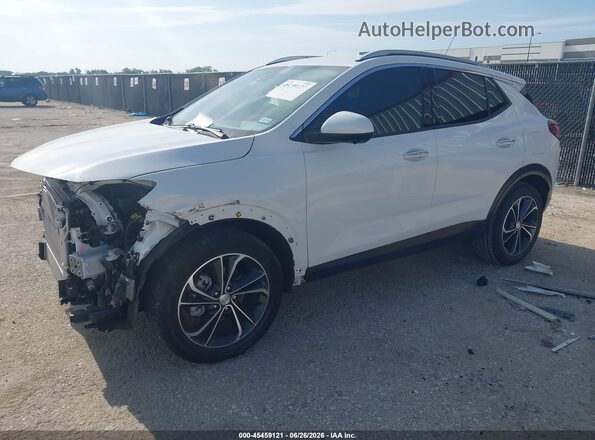 KL4MMFSL1MB158027 2021 BUICK ENCORE White Vista tres cuartos delantera izquierda