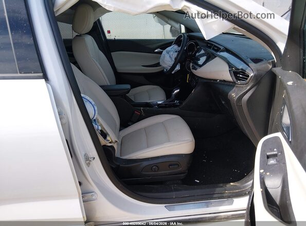 KL4MMFSL8LB133964 2020 BUICK ENCORE White Widok wnętrza z przodu