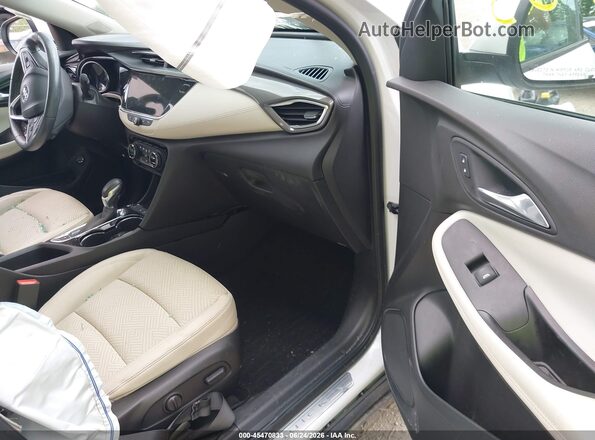 KL4MMFSL8MB068549 2021 BUICK ENCORE White Widok wnętrza z przodu