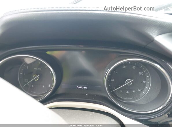 KL4MMFSL8MB068549 2021 BUICK ENCORE White Widok tylnych siedzeń