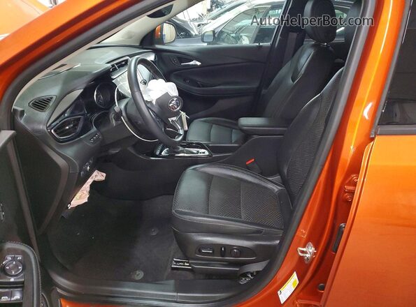 KL4MMGSL8NB045666 2022 BUICK ENCORE Orange Vista interior delantera