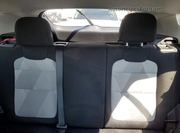 KL77LFE21RC081702 2024 CHEVROLET TRAX Black Widok tylnych siedzeń