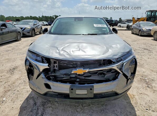 KL77LFE21RC223501 2024 CHEVROLET TRAX Silver Front view