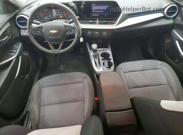 KL77LFE21RC227547 2024 CHEVROLET TRAX White 