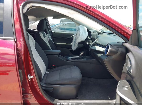 KL77LFE22RC111340 2024 CHEVROLET TRAX Red Vista interior delantera