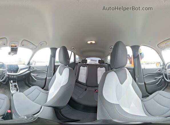 KL77LFE24RC180871 2024 CHEVROLET TRAX Silver Սալոնի 360 աստիճան տեսք
