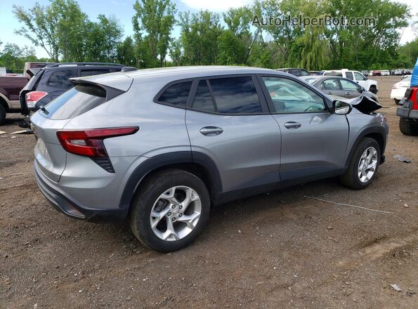 KL77LFE26RC236776 2024 CHEVROLET TRAX Silver Tył prawy