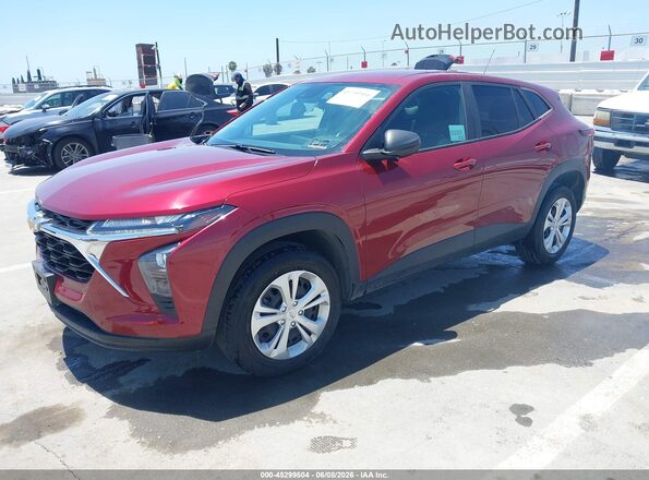 KL77LFE28RC142995 2024 CHEVROLET TRAX Maroon Vista tres cuartos delantera izquierda