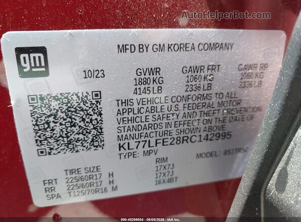 KL77LFE28RC142995 2024 CHEVROLET TRAX Maroon Vista del compartimento del motor