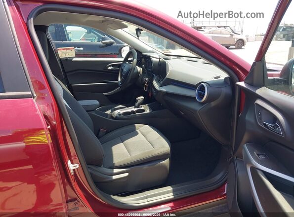 KL77LFE28RC142995 2024 CHEVROLET TRAX Maroon Vista interior delantera