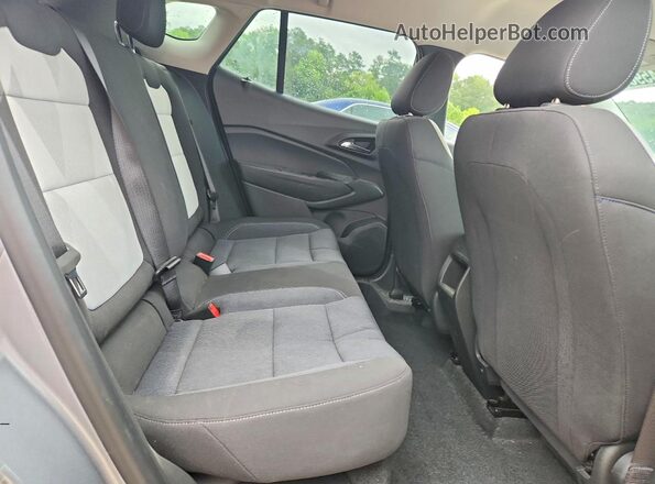KL77LFE29RC222869 2024 CHEVROLET TRAX Gray Widok wnętrza z tyłu
