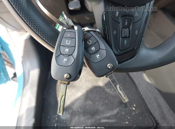KL77LFEP0SC273887 2025 CHEVROLET TRAX Blue Vista del salpicadero