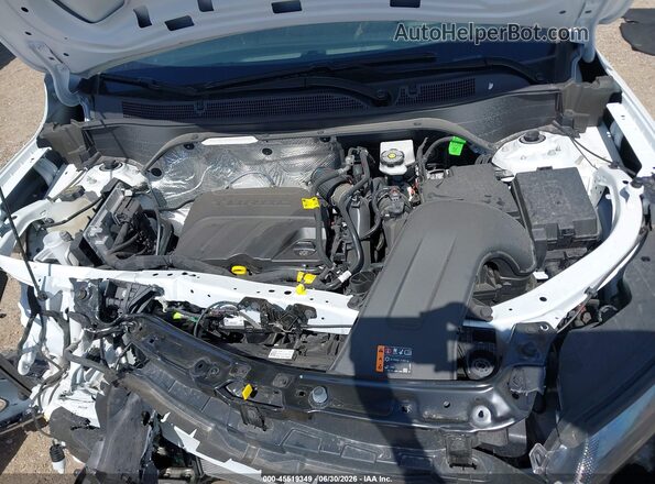 KL77LFEP0TC022028 2026 CHEVROLET TRAX Белый Вид сзади