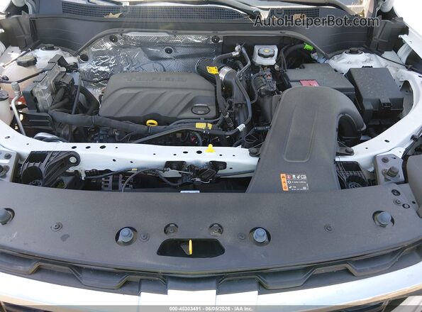 KL77LFEP2SC326069 2025 CHEVROLET TRAX White Вид ззаду