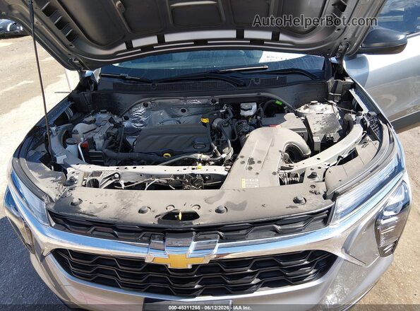 KL77LFEP3SC080343 2025 CHEVROLET TRAX Gray Вид ззаду