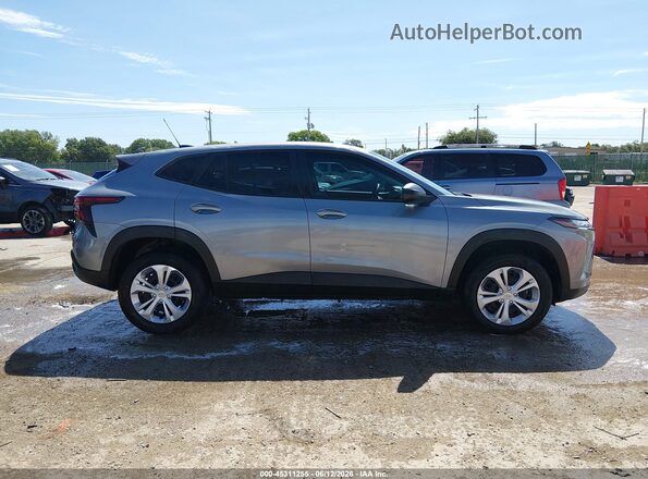 KL77LFEP3SC080343 2025 CHEVROLET TRAX Gray Вид щитка приладів