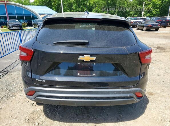 KL77LFEP3SC108819 2025 CHEVROLET TRAX Black Հետևի տեսք