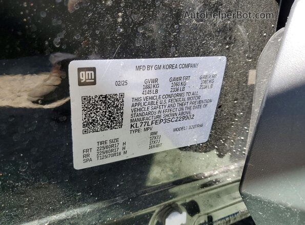 KL77LFEP3SC229902 2025 CHEVROLET TRAX Black 360 interior view