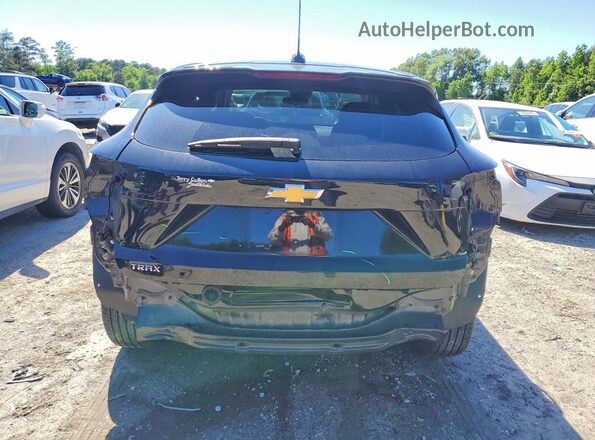 KL77LFEP3SC229902 2025 CHEVROLET TRAX Black Rear view