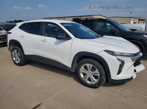 KL77LFEP5SC177625 2025 CHEVROLET TRAX White Delantero derecho