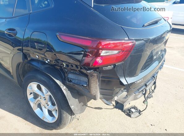 KL77LFEP7SC161054 2025 CHEVROLET TRAX Black წინა ხედი