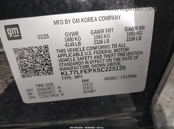 KL77LFEPXSC225135 2025 CHEVROLET TRAX Black Widok komory silnika
