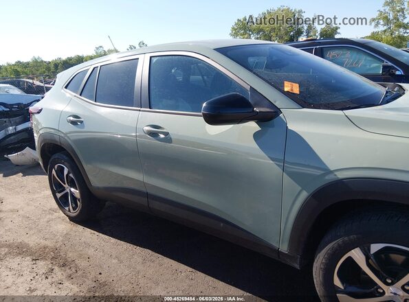 KL77LGE22RC137989 2024 CHEVROLET TRAX Green Widok wnętrza z tyłu
