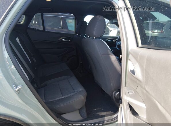 KL77LGE22RC137989 2024 CHEVROLET TRAX Green Widok naklejki z numerem VIN