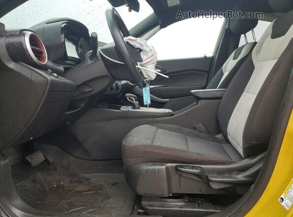 KL77LGE23RC184948 2024 CHEVROLET TRAX Gold Vista interior delantera