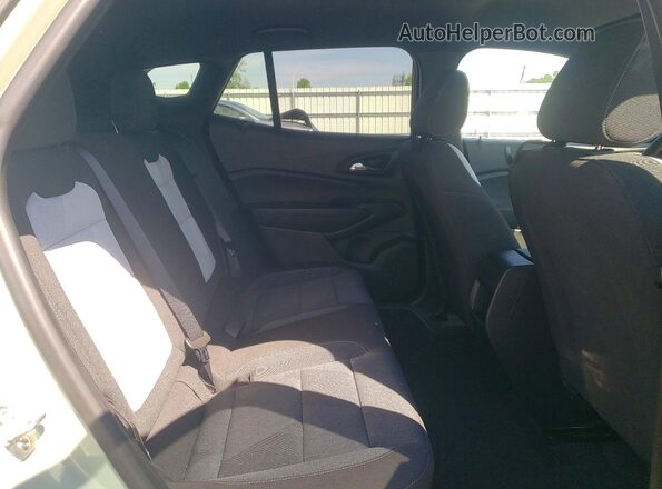 KL77LGE27RC154013 2024 CHEVROLET TRAX Green Widok wnętrza z tyłu