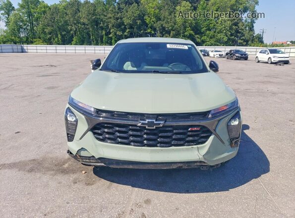 KL77LGE27RC154013 2024 CHEVROLET TRAX Green Widok z przodu